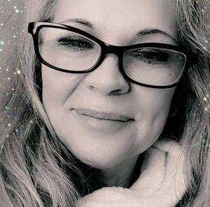 Meet your Posher, Sharolyn